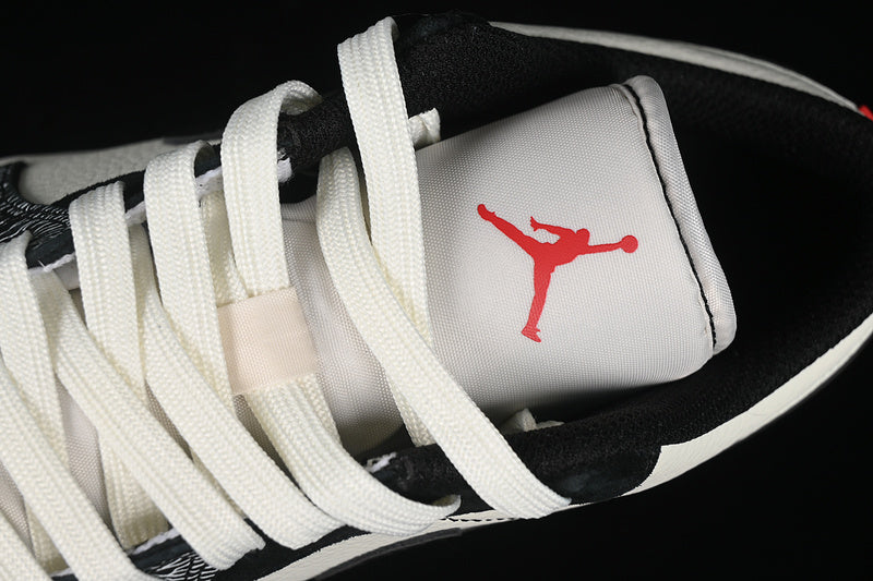 Nike Air Jordan 1 Low Black White Fashion Sneakers