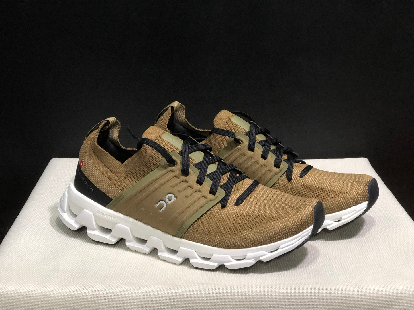 On Running Cloudswift 3 Trendy And Comfortable Running Shoes Brown