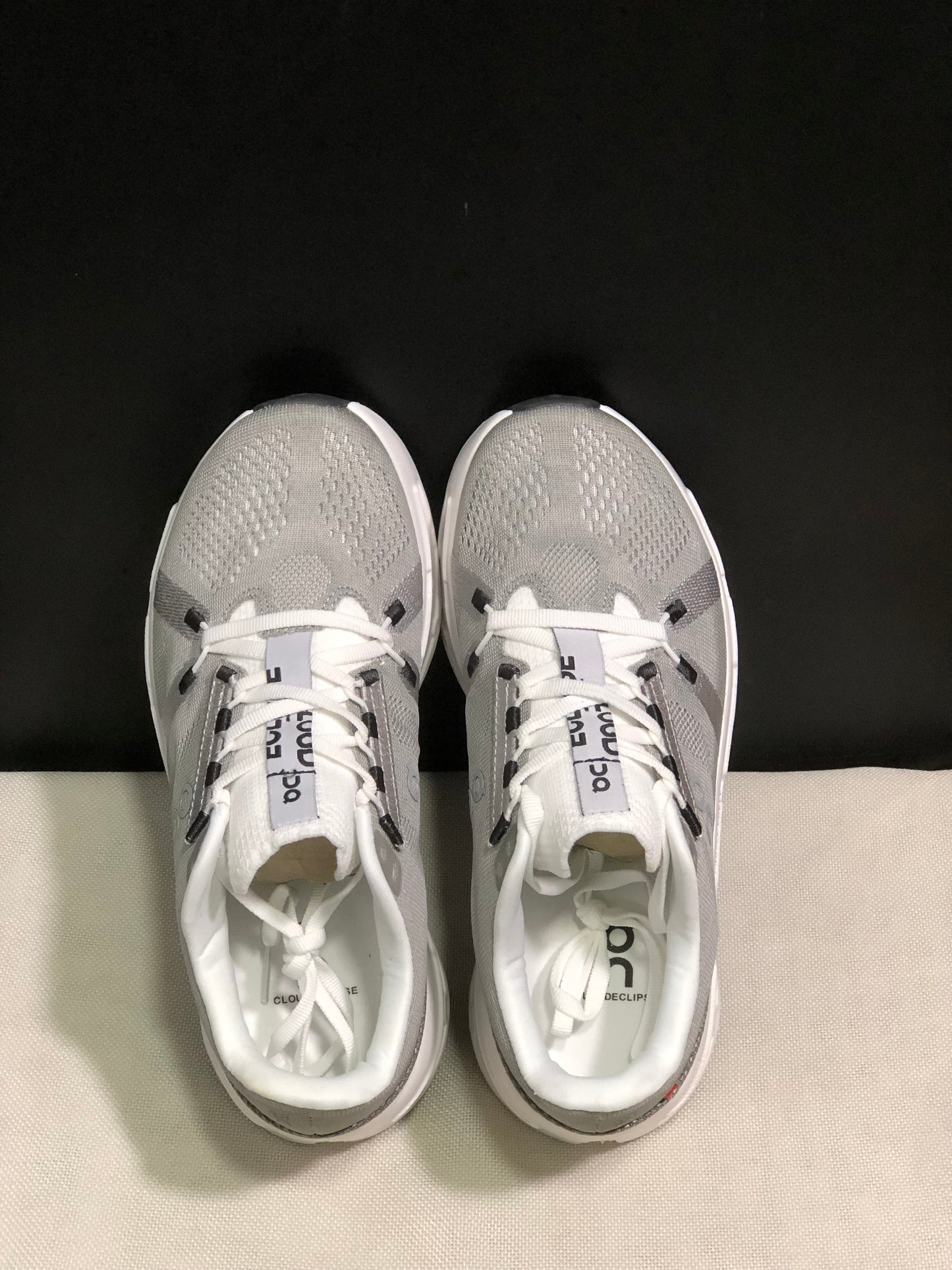 On Running Cloudeclipse Soft And Comfortable Running Shoes Alloy Ash/White