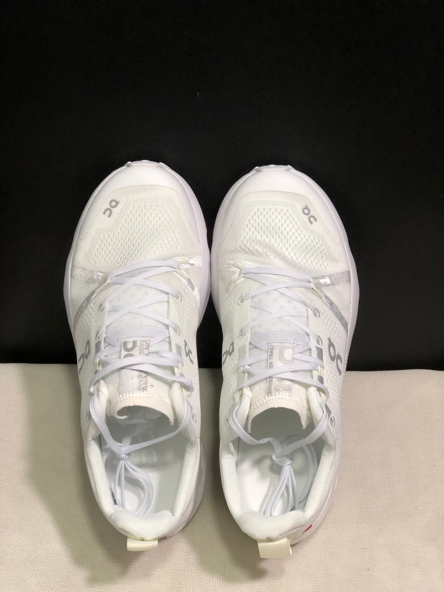 On Running Cloudsurfer Trail Waterproof Comfortable And Breathable Running Shoes White