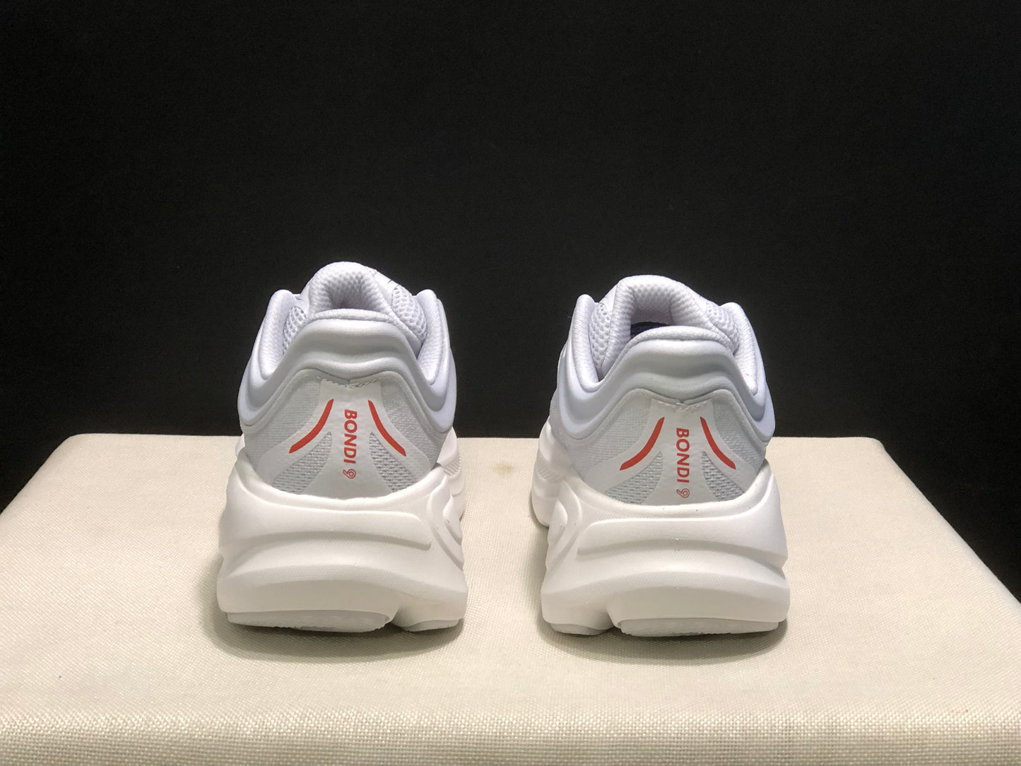 Hoka One One Bondi 9 White Comfortable Low-top Running Shoes Sneakers