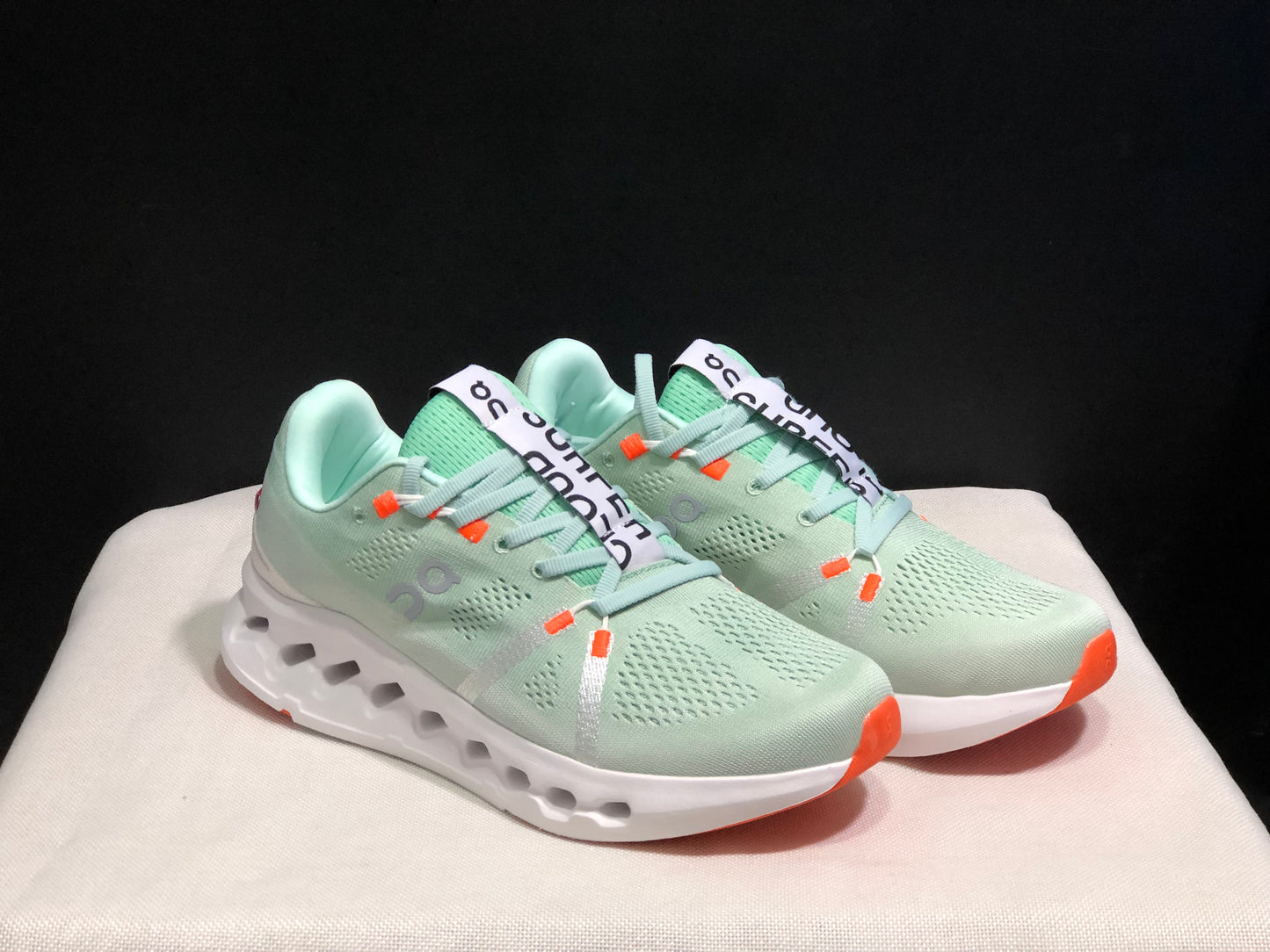 On Running Cloudsurfer Training Anti-Slip Running Shoes Green/White