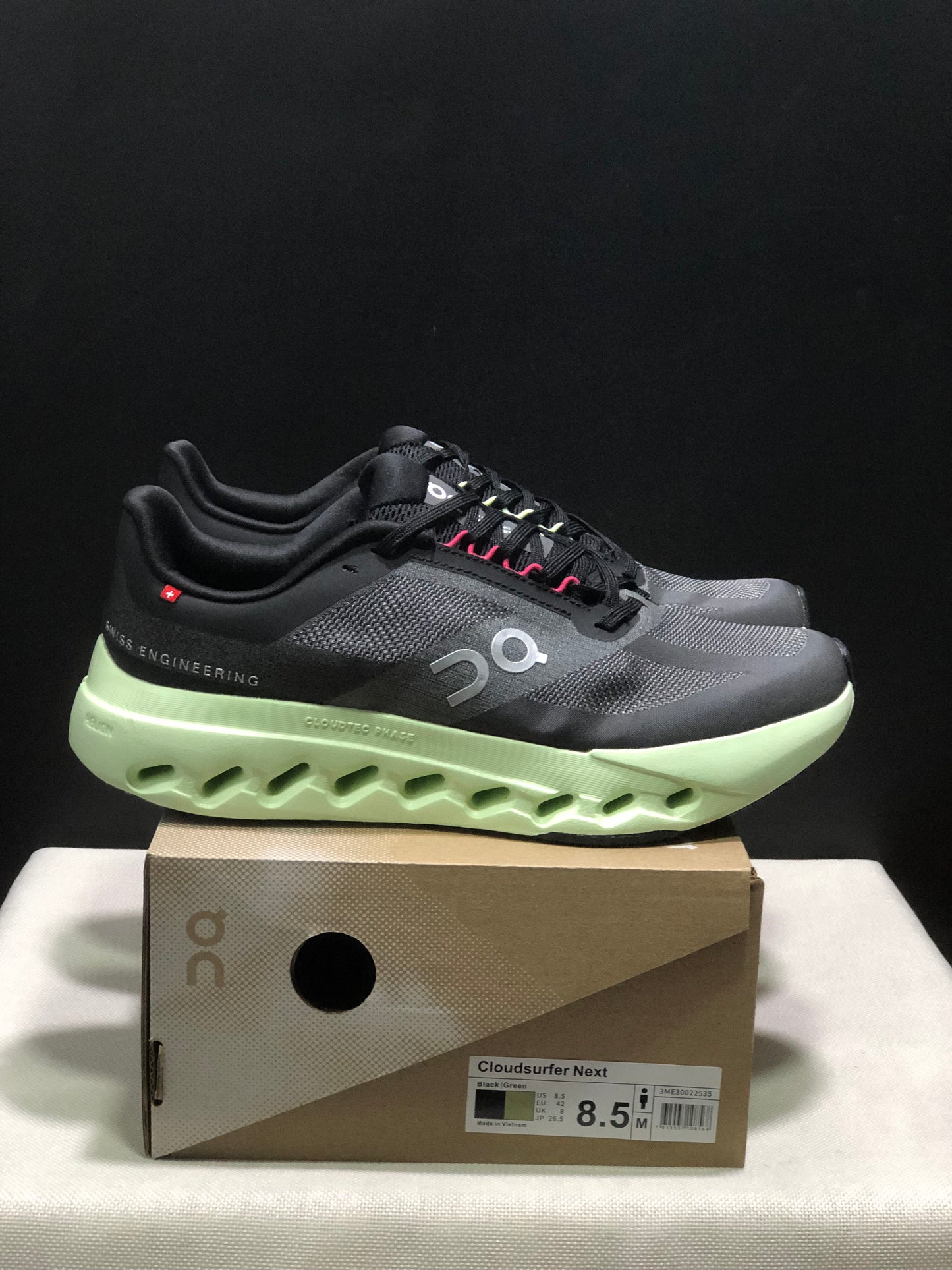 On Running Cloudsurfer Next Casual Running Shoes Dark Grey/Black/Green