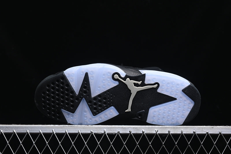 Nike Air Jordan 6 Retro Metallic Silver Black Sneakers