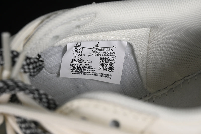 Nike Air Jordan 1 Low OG SP Travis Scott Fragment Design White Black Sole Sneakers