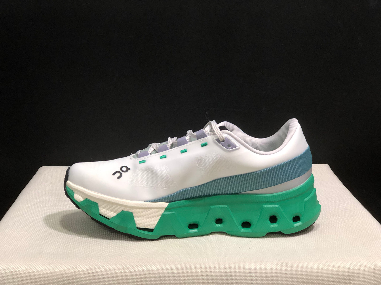 On Running Cloudmonster Hyper Running Shoes White/Green