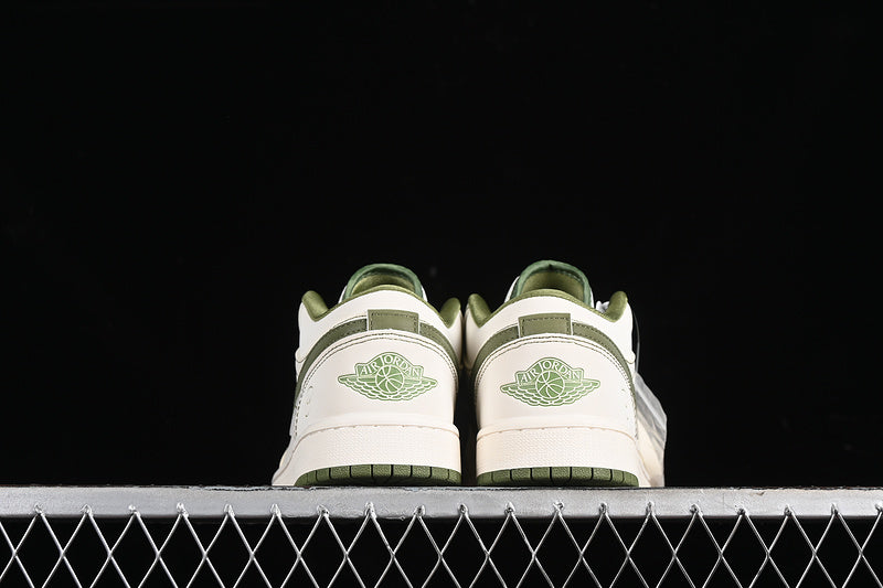 Nike Air Jordan 1 Low Off-White White Grass Green Sneakers