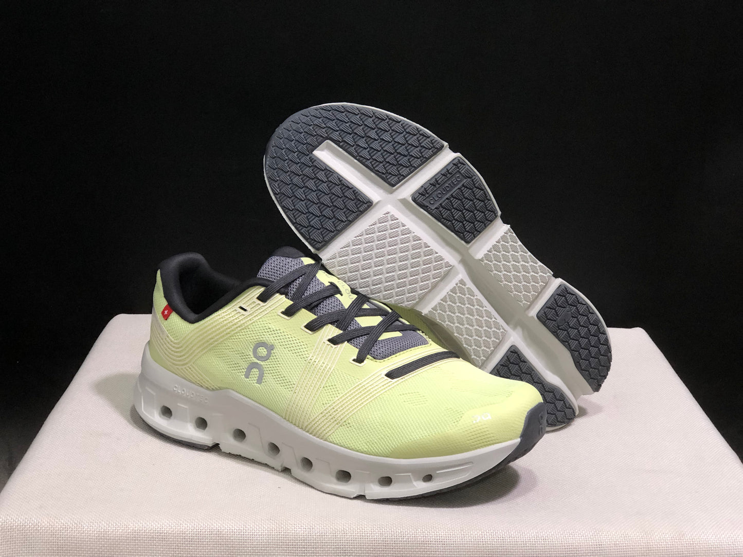 On Running Cloudgo Comfortable And Lightweight Running Shoes Yellow