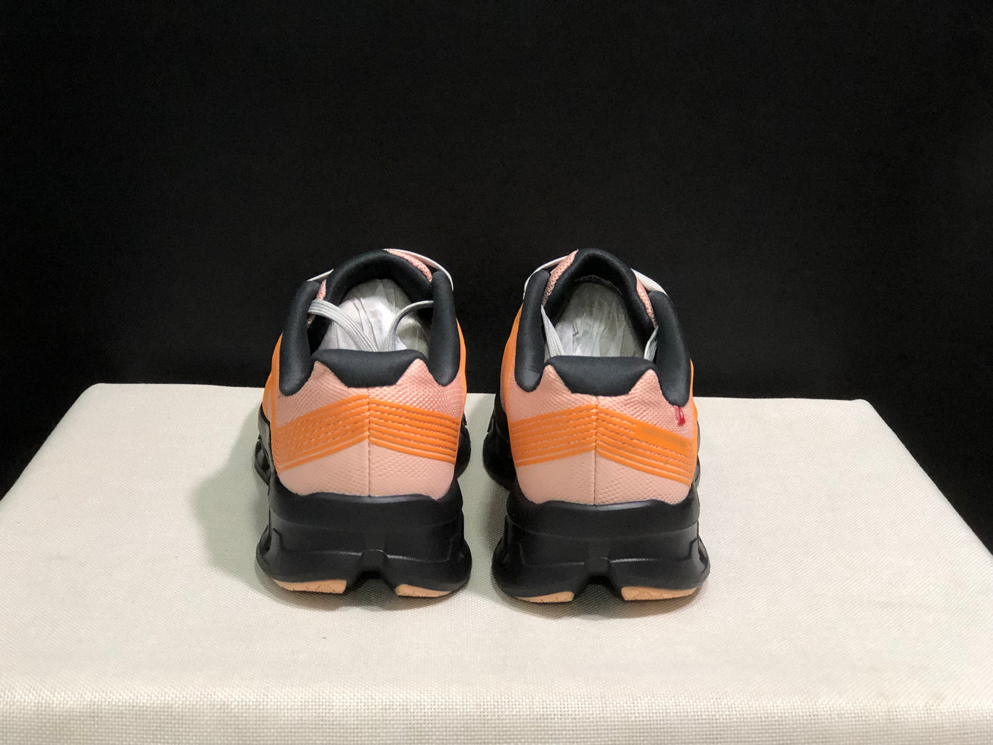 On Running Cloudgo Comfortable And Lightweight Running Shoes Rose/Magnet