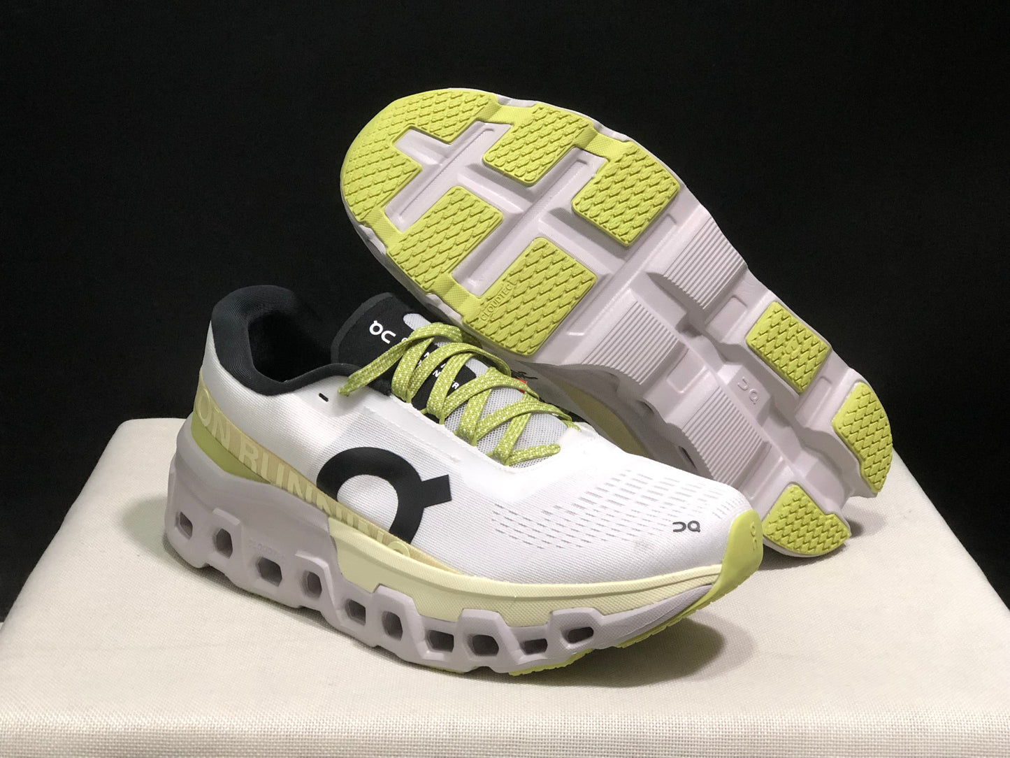 On Running Cloudmonster 2 Shock-Absorbing And Breathable Running Shoes White/Lemon Green