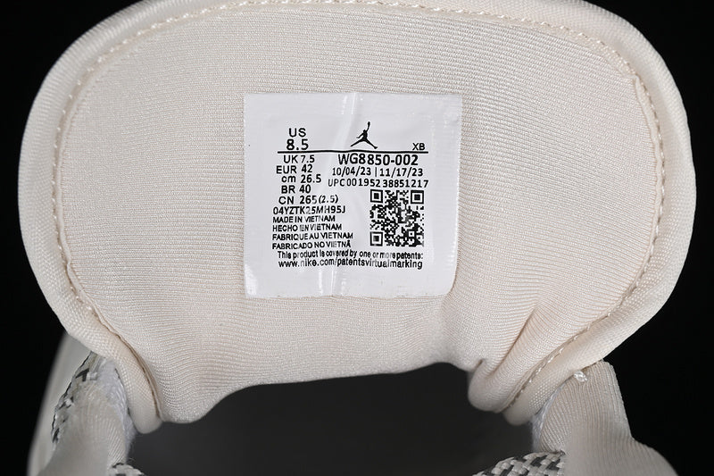 Nike Air Jordan 1 Low Supreme White Sneakers