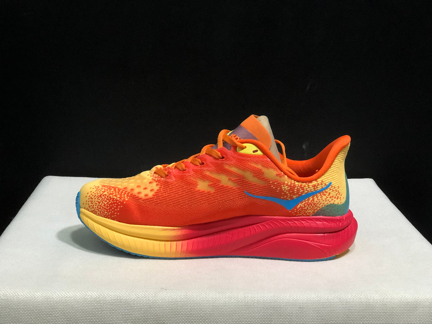 Hoka One One Mach 6 Wear-resistant Breathable Low-top Running Shoes Sneakers Yellow