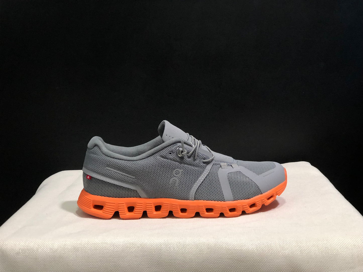 On Running Cloud 5 Lightweight Running Shoes Grey/Orange