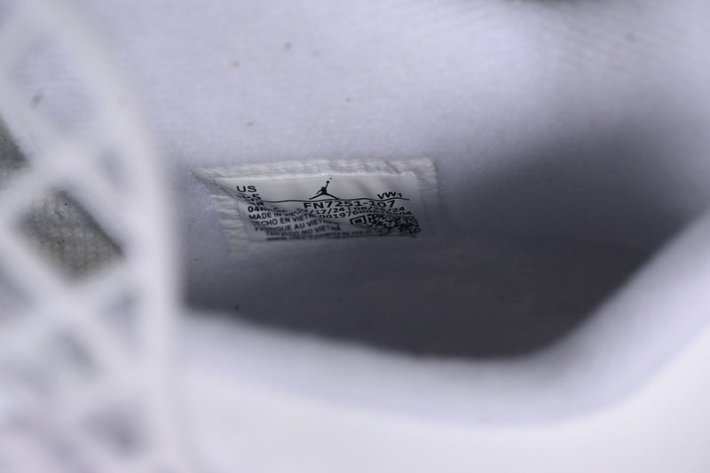 Nike Air Jordan 4 Retro Net White Sneakers