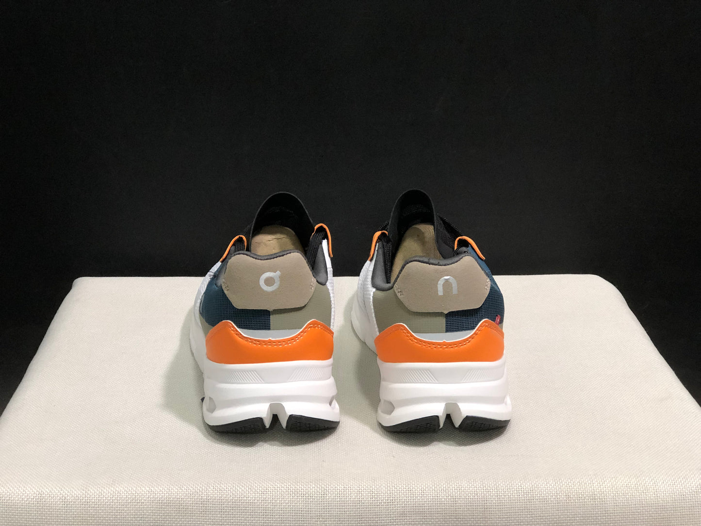On Running Cloudrift Comfortable And Versatile Sports Casual Shoes Light Grey/Brown