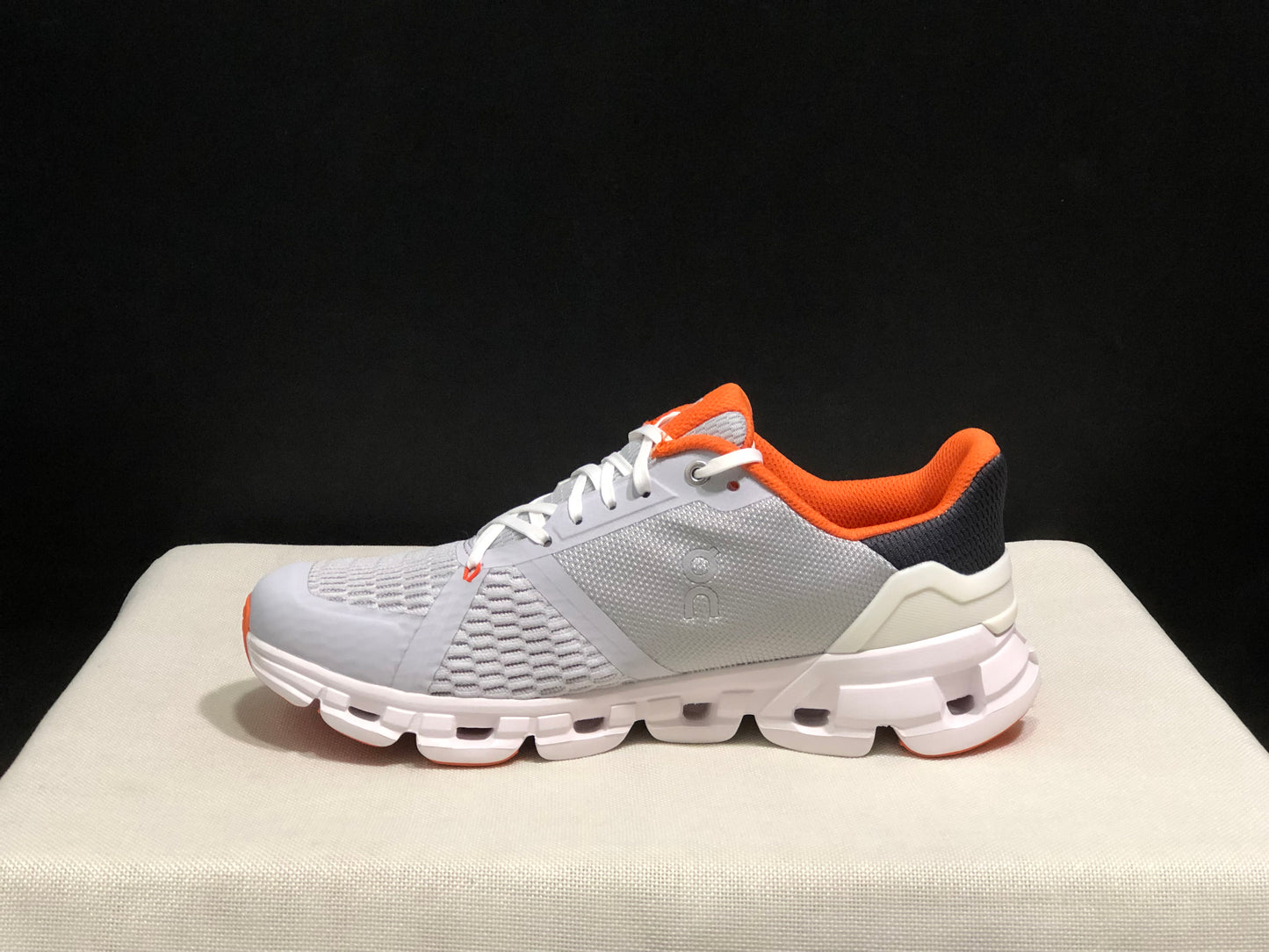 On Running Cloudflyer Shock-Absorbing Running Shoes Light Grey/Orange