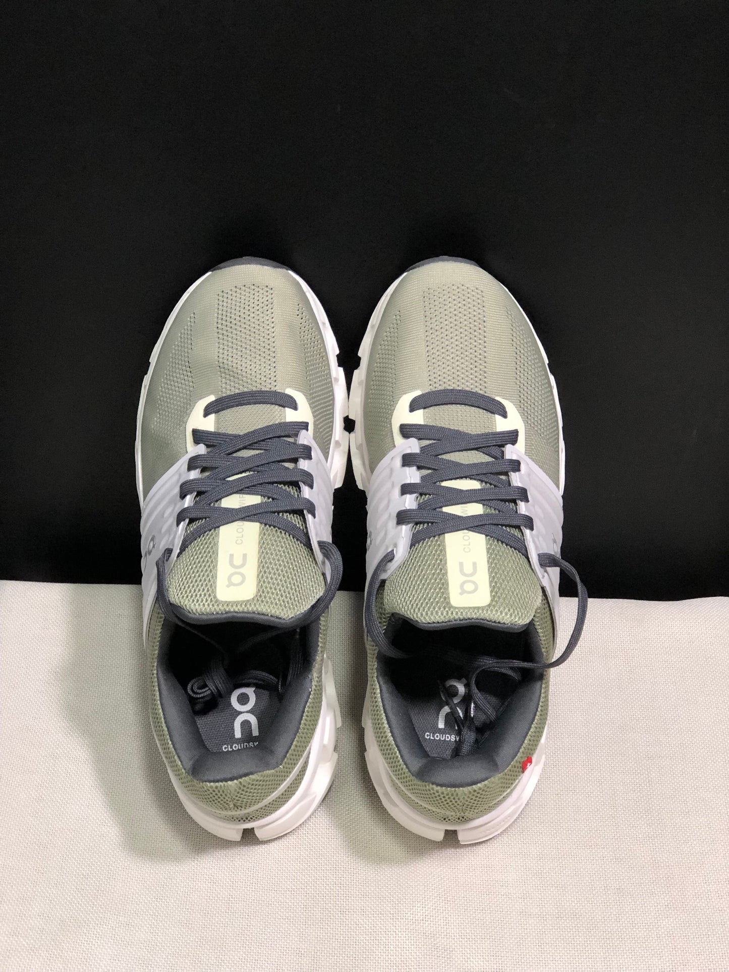 On Running Cloudswift 3 Trendy And Comfortable Running Shoes Leaf/Frost