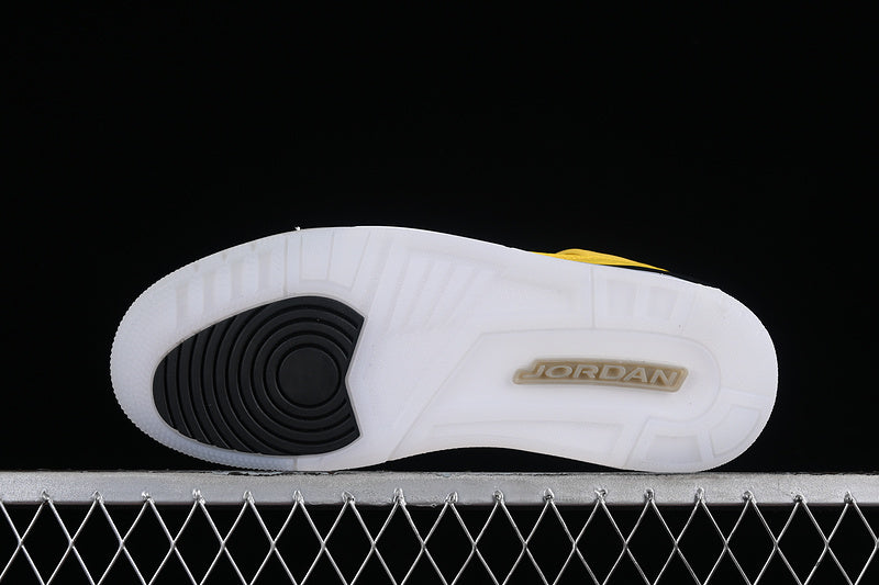 Nike Air jordan Spizike Low Grey Yellow Sneakers
