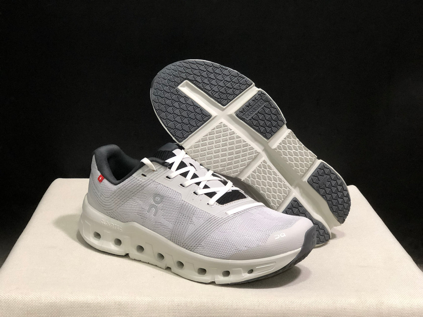 On Running Cloudgo Comfortable And Lightweight Running Shoes White/Glacier
