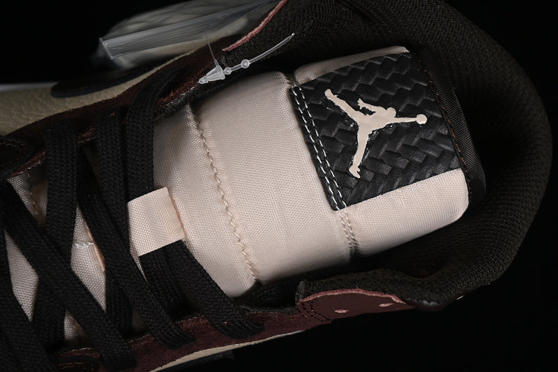 Nike Air Jordan 1 Mid SE Velvet Brown Sandrift Sneakers
