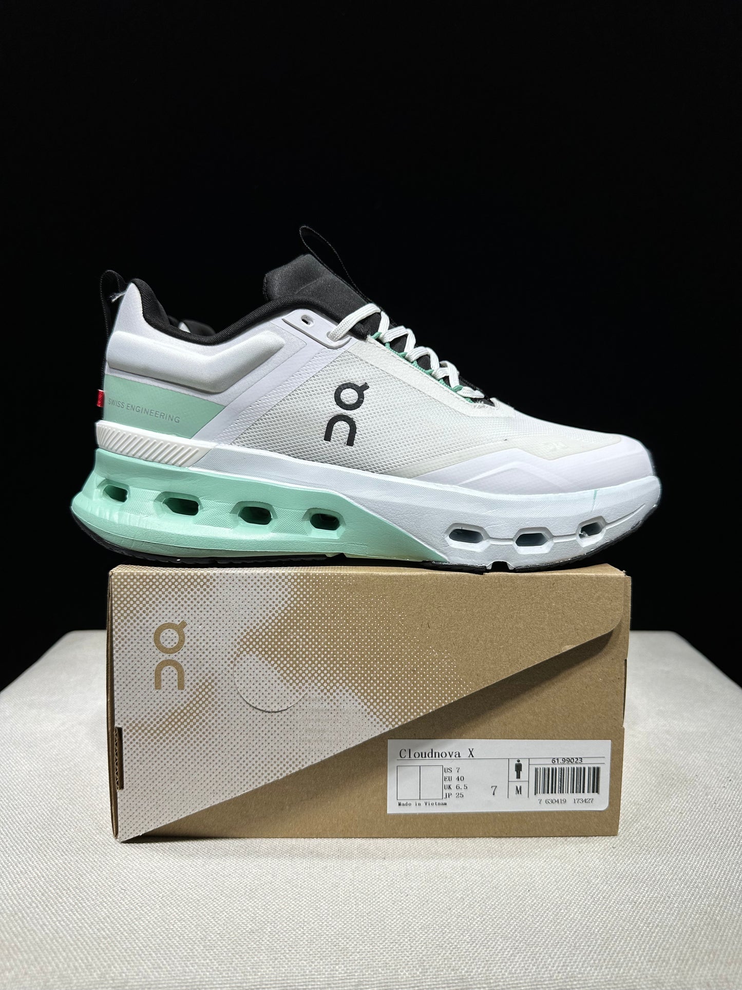 On Running Cloudnova X Comfortable Anti-Slip Running Shoes White/Tiffany Blue