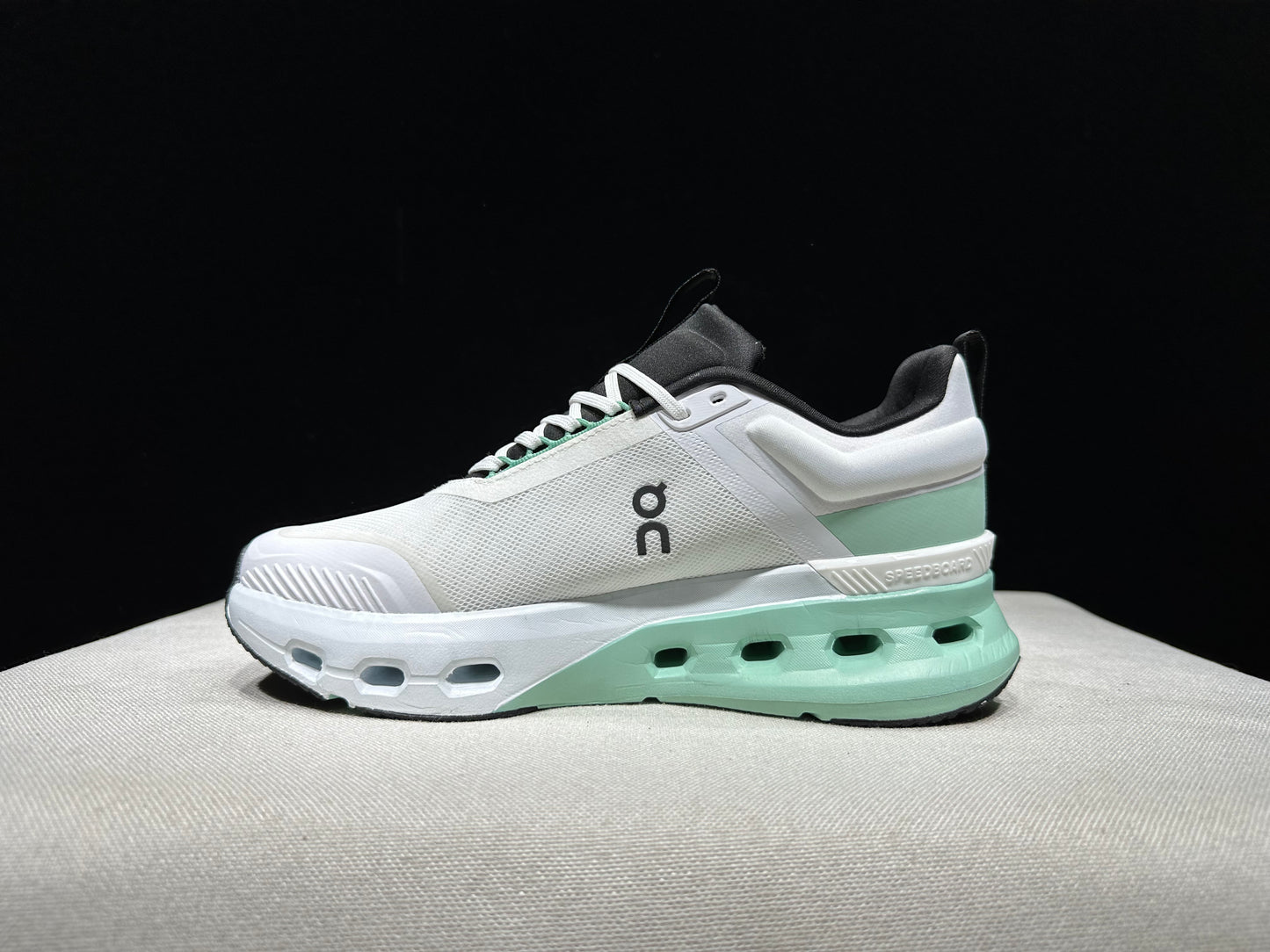 On Running Cloudnova X Comfortable Anti-Slip Running Shoes White/Tiffany Blue