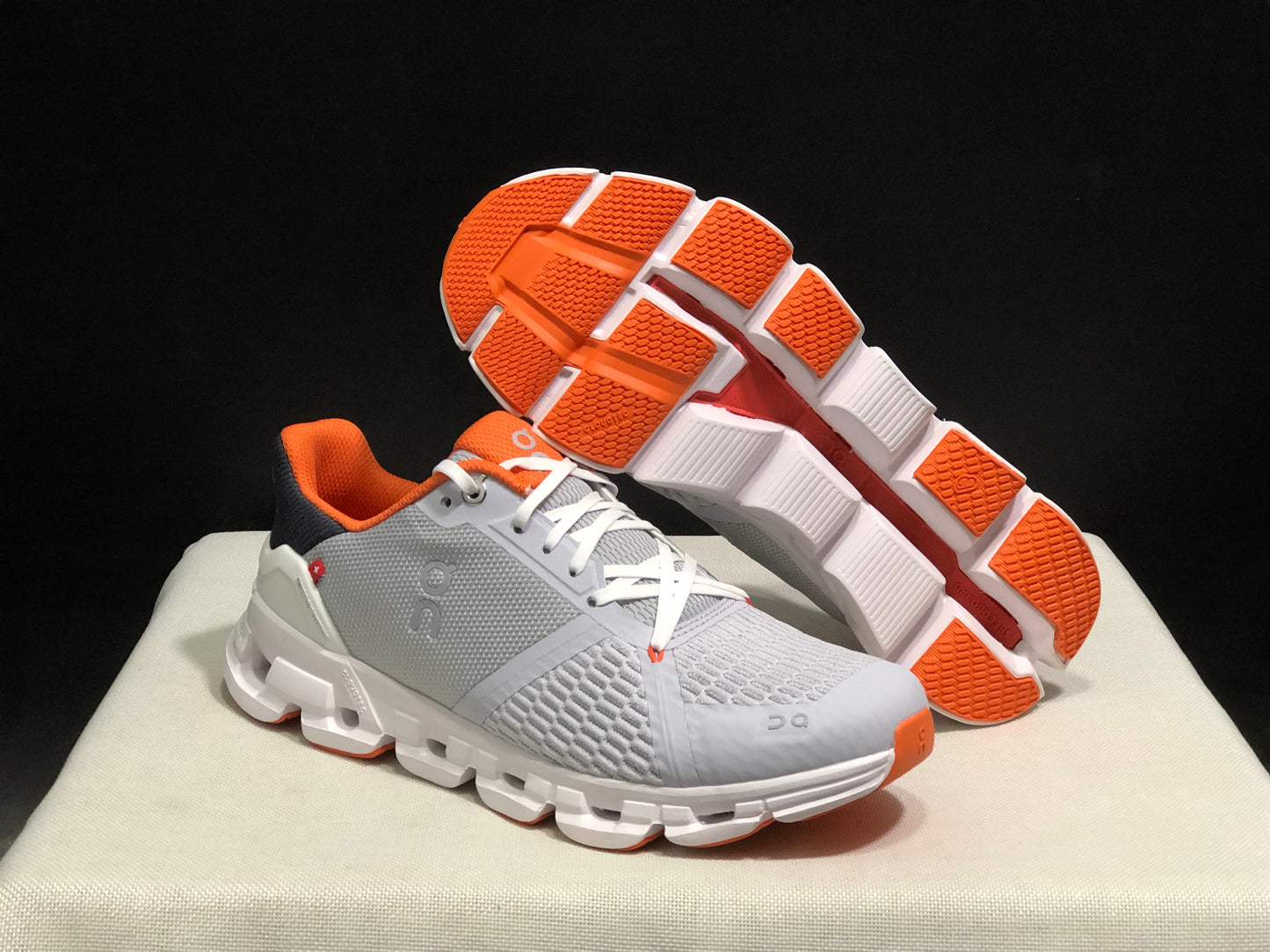On Running Cloudflyer Shock-Absorbing Running Shoes Light Grey/Orange