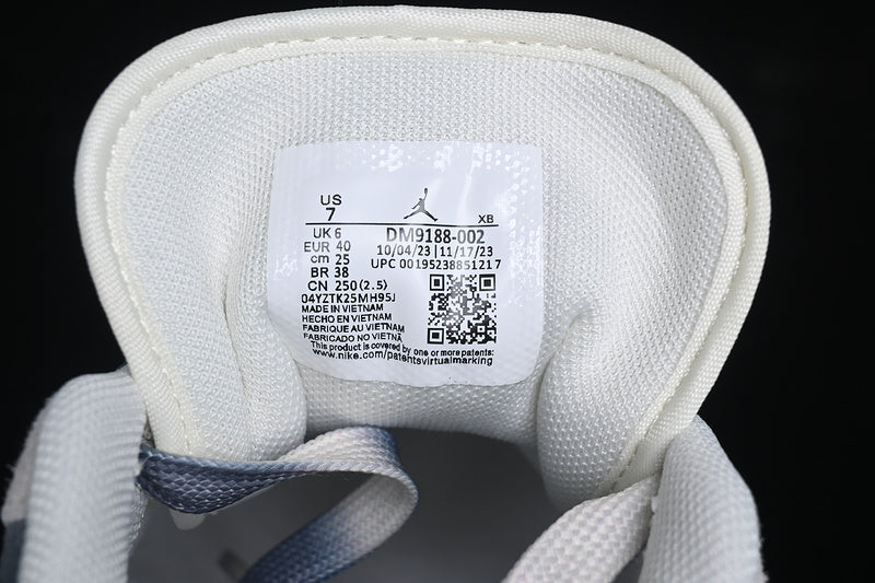 Nike Air Jordan 1 Low Grey Sole Grey White Sneakers