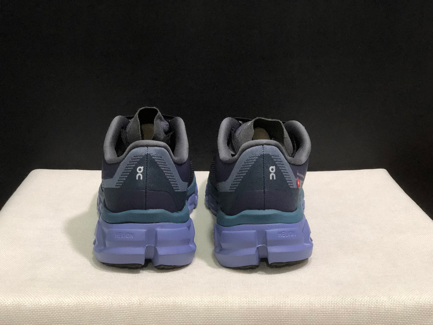 On Running Cloudflow 4 Shock-Absorbing And Wear-Resistant Running Shoes Black/Storm