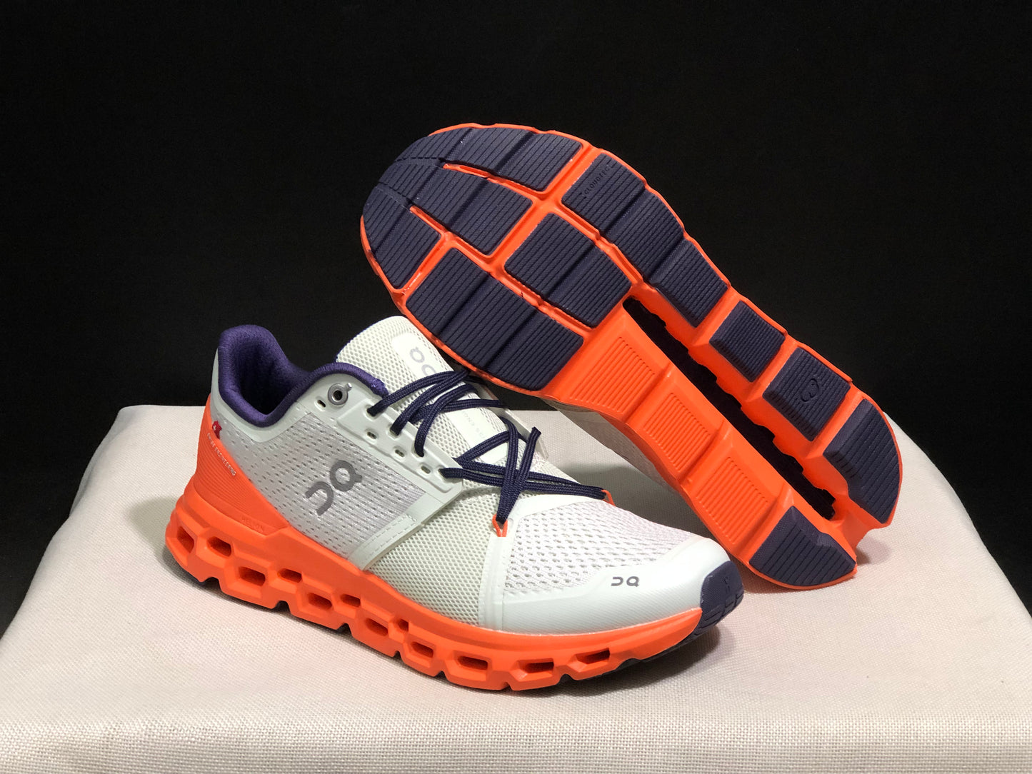 On Running Cloudstratus Shock-Absorbing And Breathable Running Shoes Light Grey/Orange
