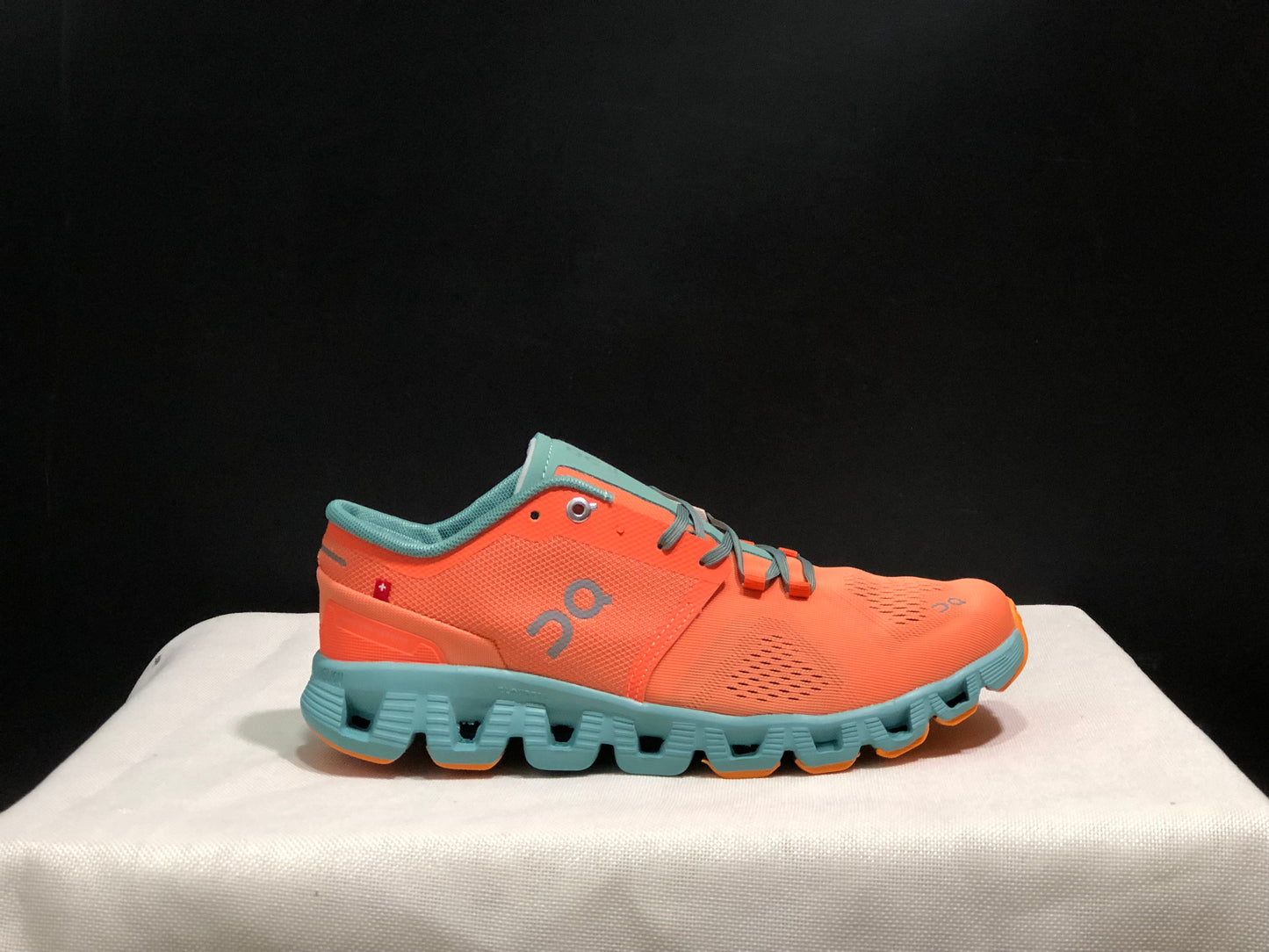 On Running Cloud X Lightweight Running Shoes Sea Green/Orange