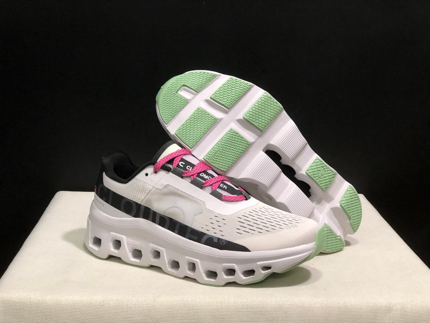 On Running Cloudmonster Anti-Slip Running Shoes Frost/Black