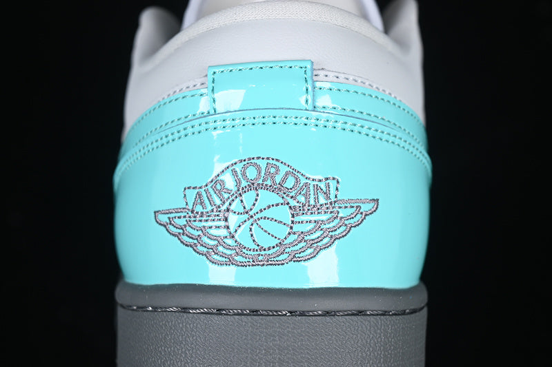 Nike Air Jordan 1 Low Photon Dust Aurora Green Smoke Grey Sneakers