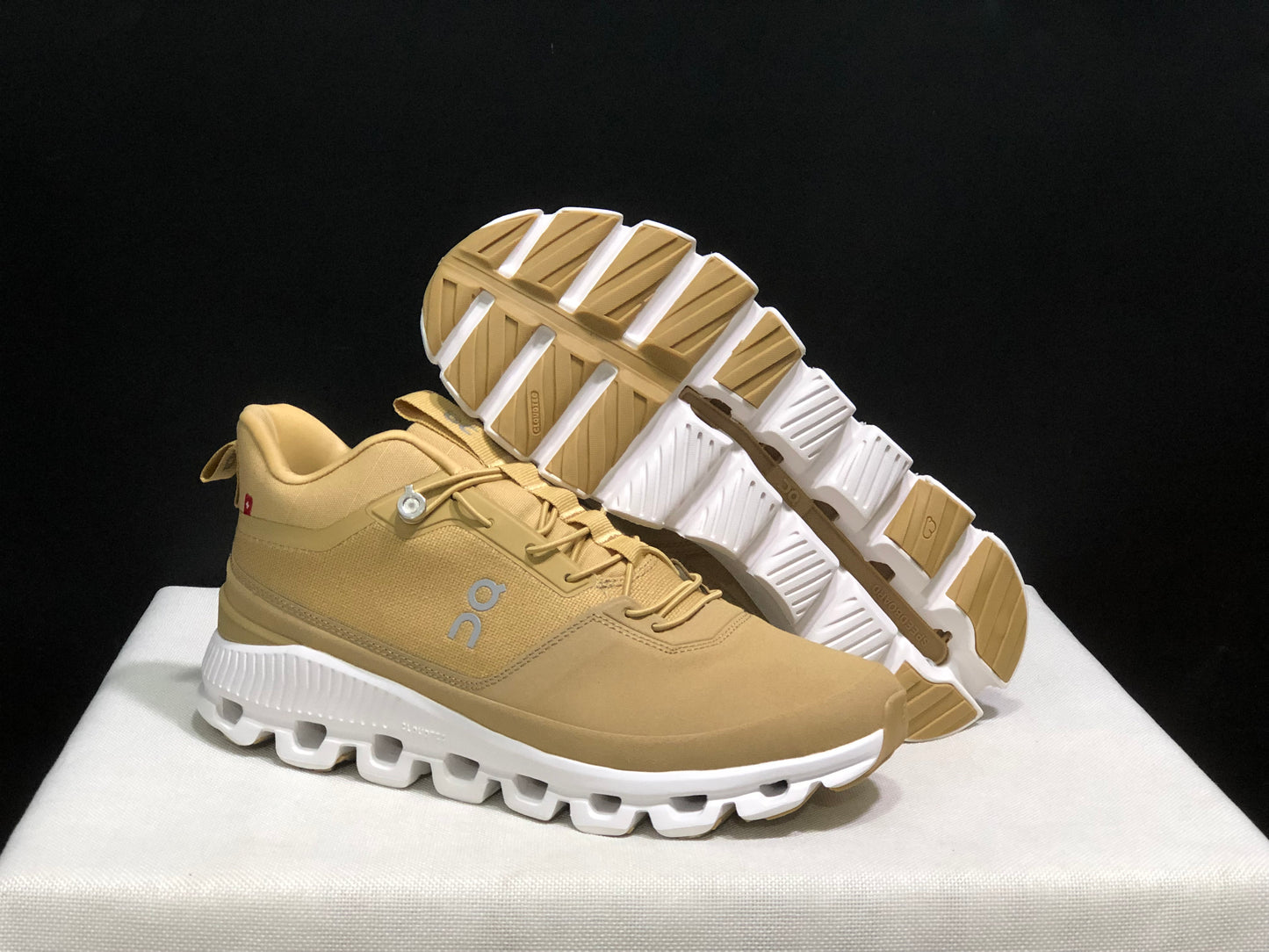 On Running Cloud Hi Edge Outdoor Training Running Shoes Earthy Yellow