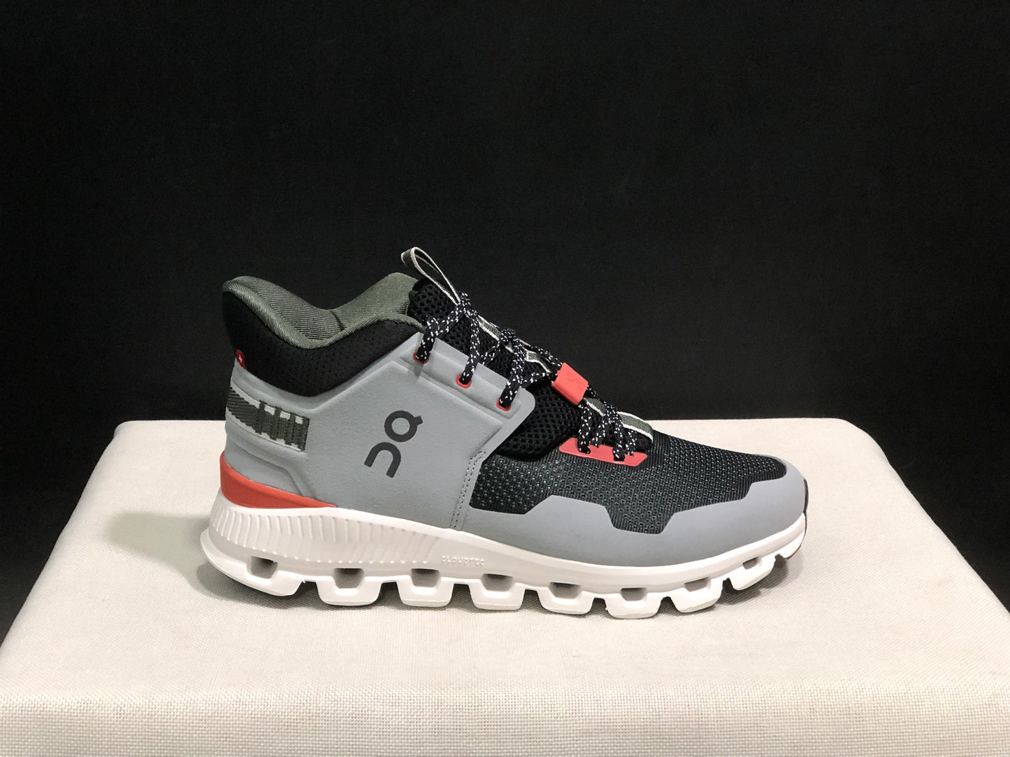 On Running Cloud Hi Edge Outdoor Training Running Shoes Black/Wolf Grey