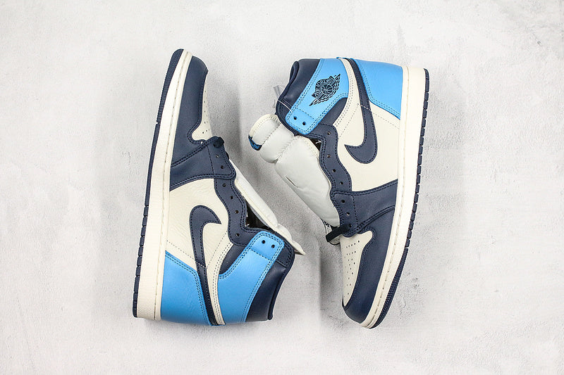 Nike Air Jordan 1 Retro High-Top Obsidian UNC 2019 Blue Sneakers
