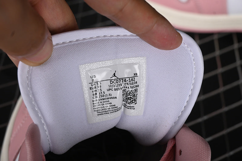 Nike Air Jordan 1 Low White Pink Oxford Sail Sneakers