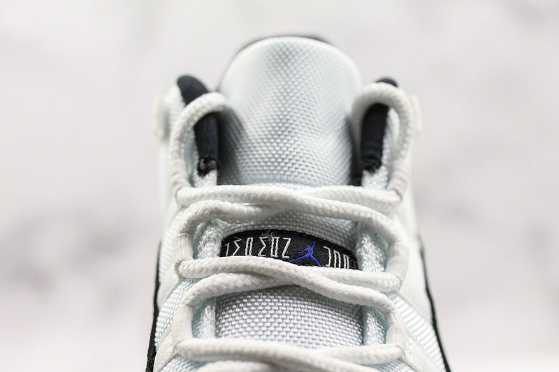 Nike Air Jordan 11 Retro Low Concord White Black Cool Sneakers