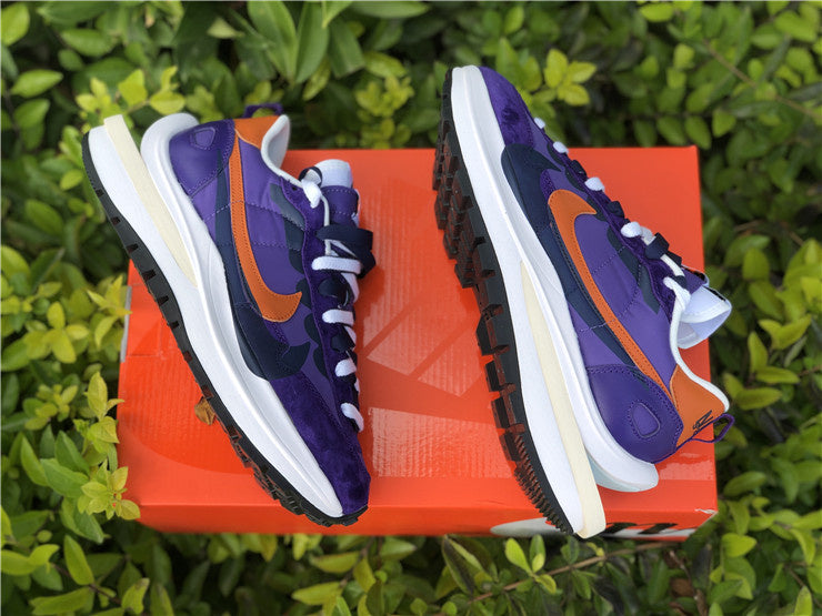 Nike Vaporwaffle Sacai Dark Iris OG Retro Purple Sneakers