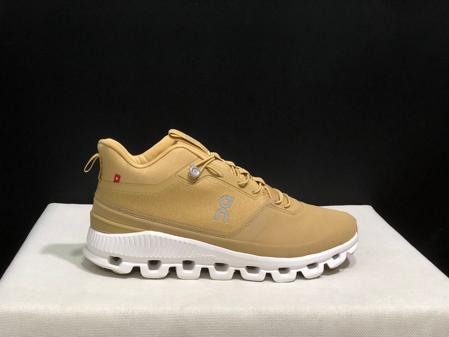 On Running Cloud Hi Edge Outdoor Training Running Shoes Earthy Yellow