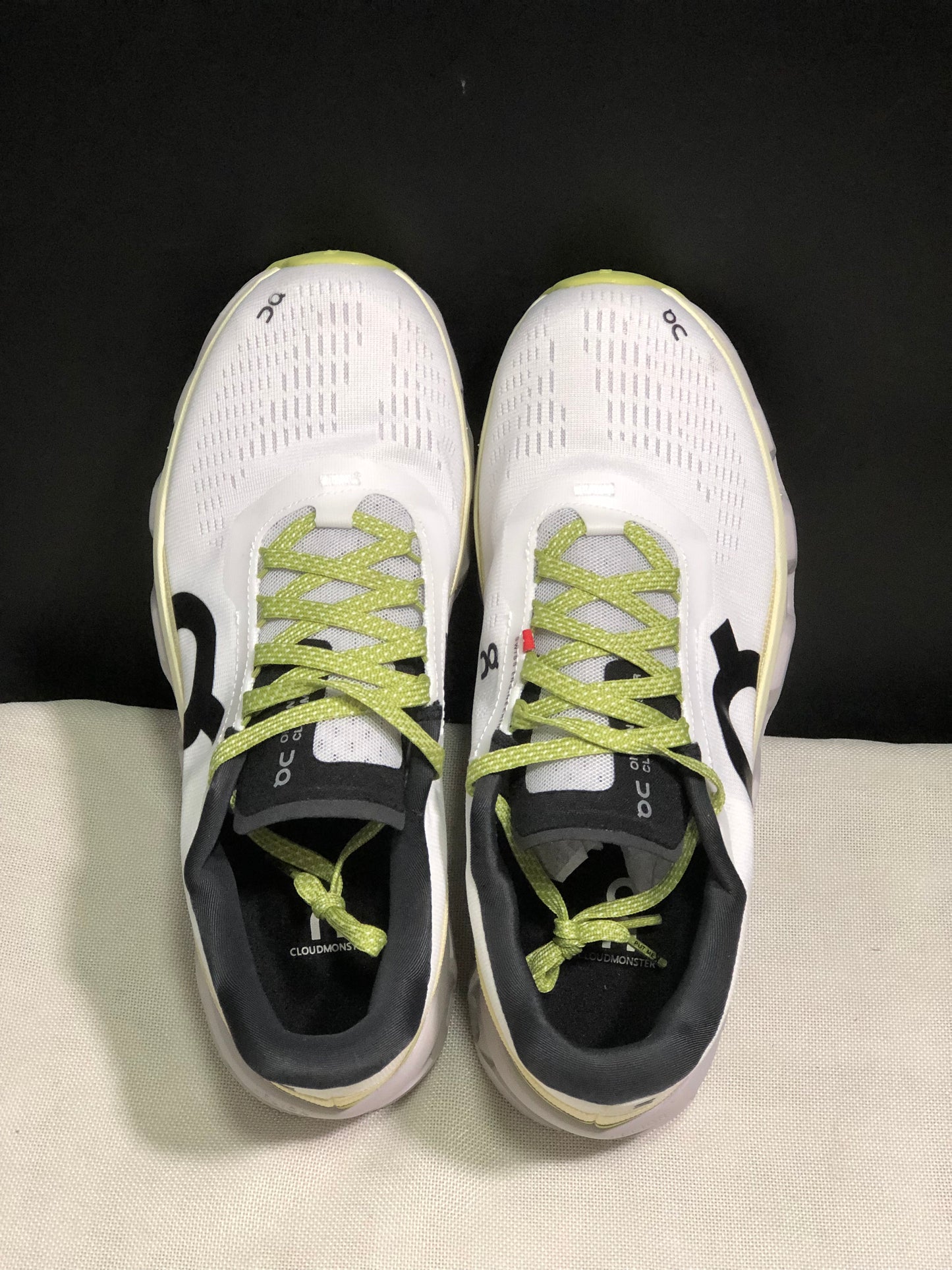 On Running Cloudmonster 2 Shock-Absorbing And Breathable Running Shoes White/Lemon Green