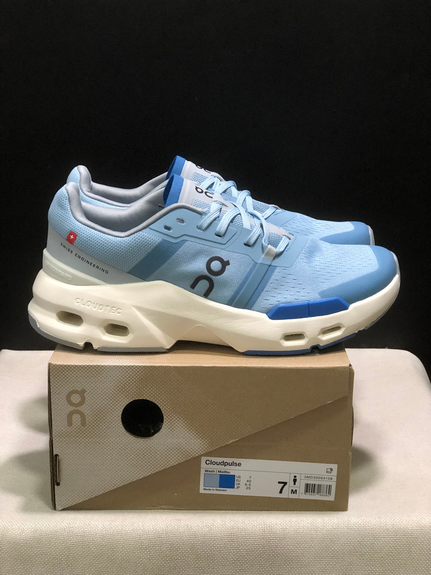 On Running Cloudpulse Comfortable Running Shoes Sky Blue/Ivory