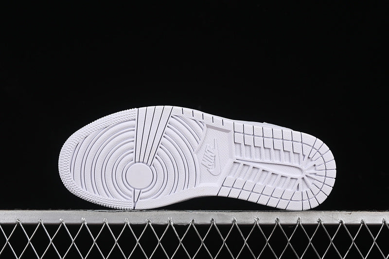 Nike Air Jordan 1 Low GUCCI Travis Scott Fragment Design White Sneakers