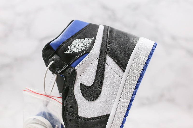 Nike Air Jordan 1 Retro High-Top Royal Toe Gs Black Blue Sneakers