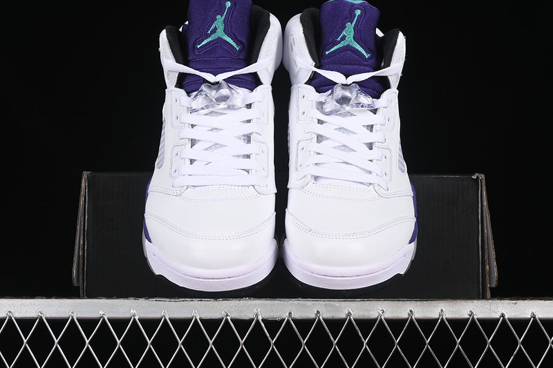 Nike Air Jordan 5 Retro Grape White New Emerald-Grp Sneakers