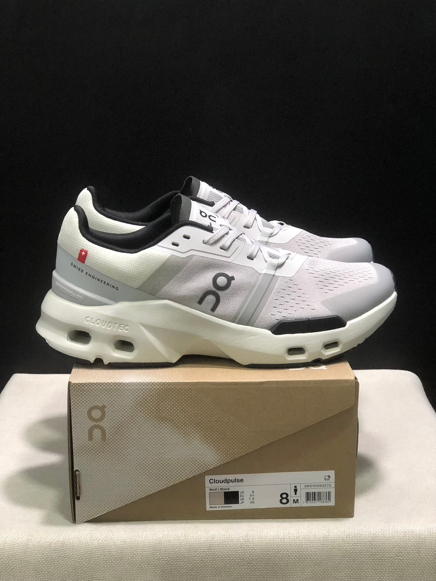 On Running Cloudpulse Comfortable Running Shoes Light Grey