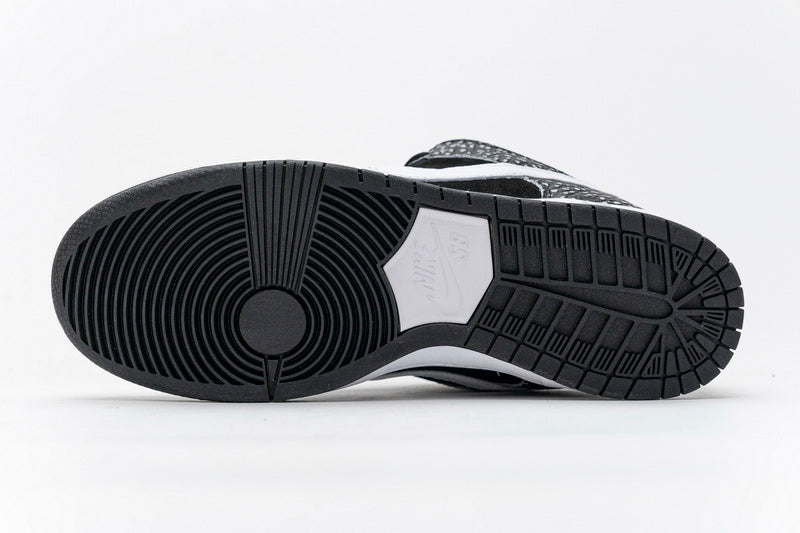 Nike SB Dunk Low Pro ISO Black White Sneakers