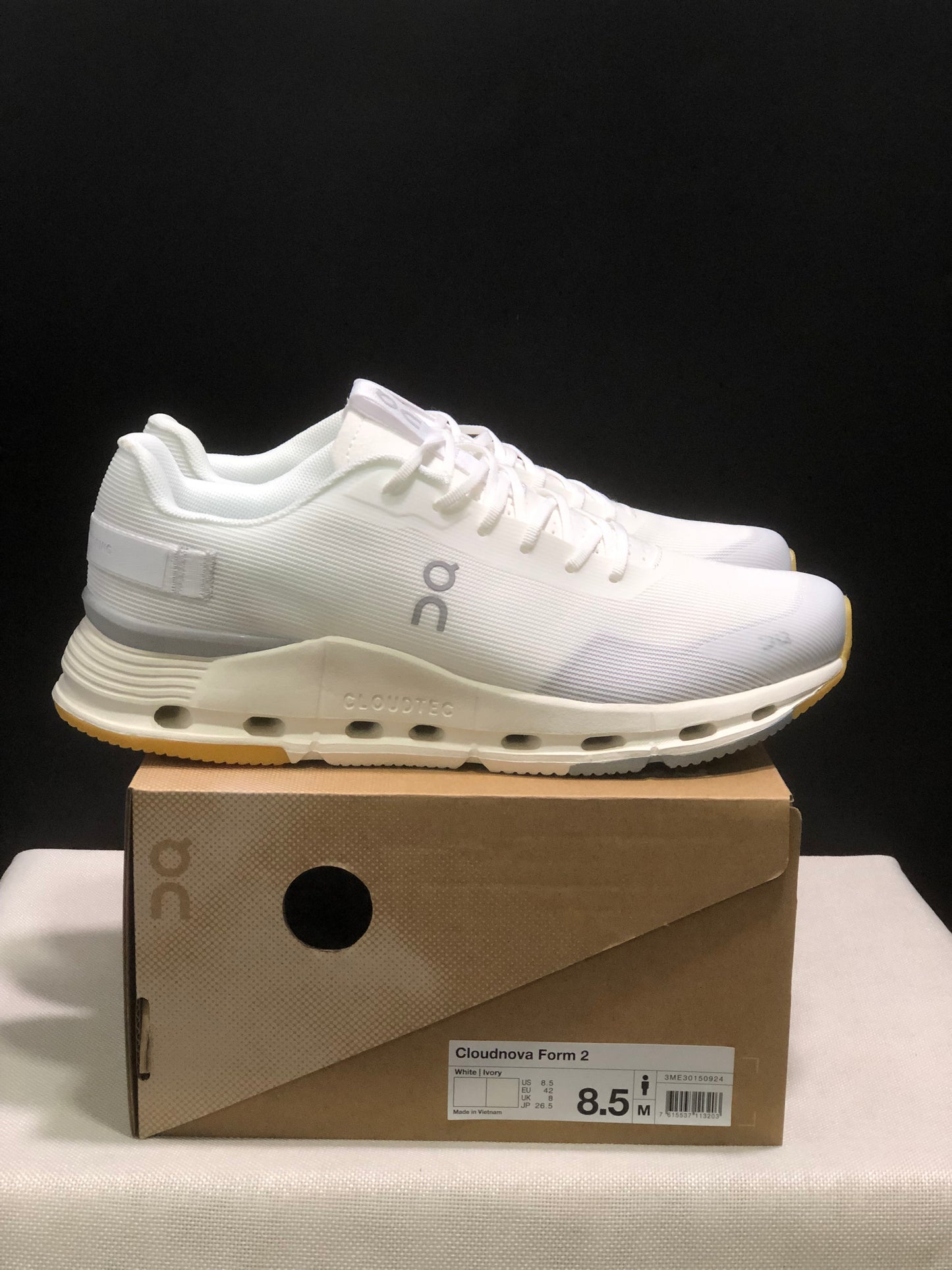 On Running Cloudnova Form 2 Fashionable Casual Running Shoes White/Ivory