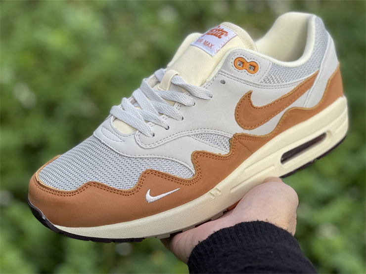 Nike Air Max 1 Patta Waves Monarch Brick Orange Pure Platinum Sneakers
