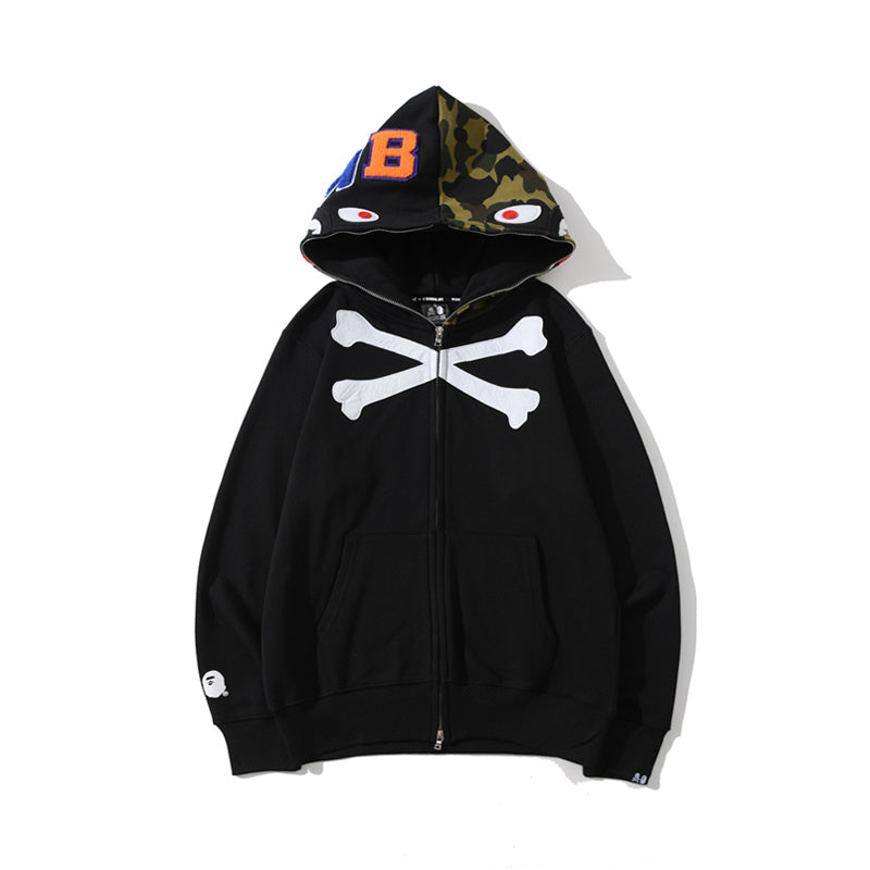 A Bathing Ape BAPE Shark Head Skull Head Joint Edition Camouflage Matching Color Hoodie Black And Green
